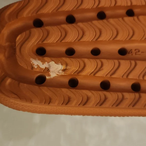 Foam slides/Slippers - Picture 4 of 4